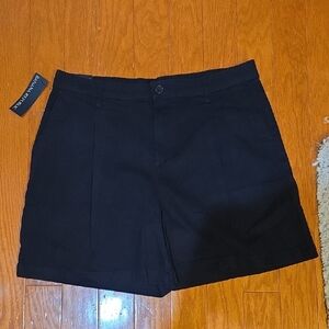 Banana Republic Women's Black Shorts NWT Size 14 5.5 Inseam